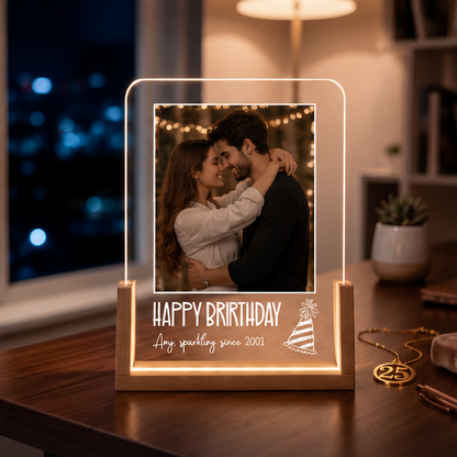Luminária em Acrílico com Foto e Frase – Edição Casal