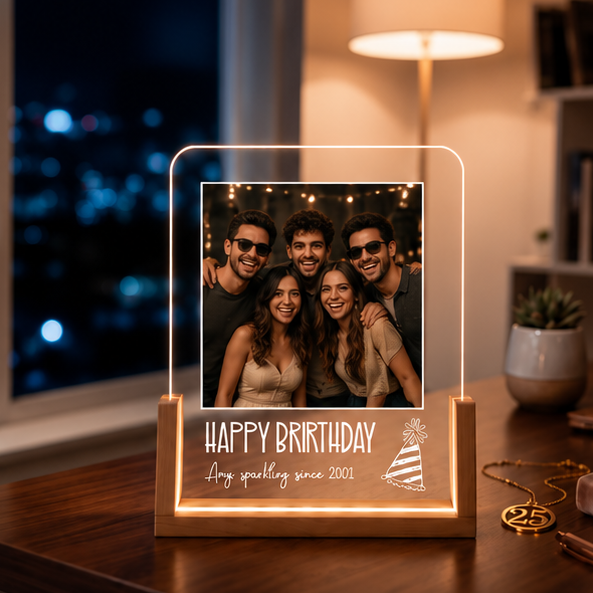 Luminária Placa Estilo Aniversário – Edição Amigos