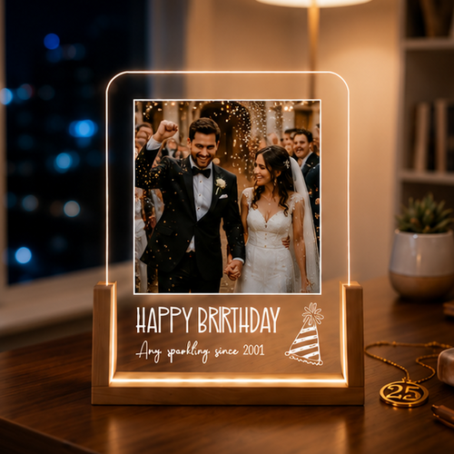 Luminária em Acrílico com Foto e Frase – Edição Casal