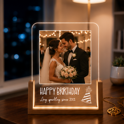 Luminária em Acrílico com Foto e Frase – Edição Casal