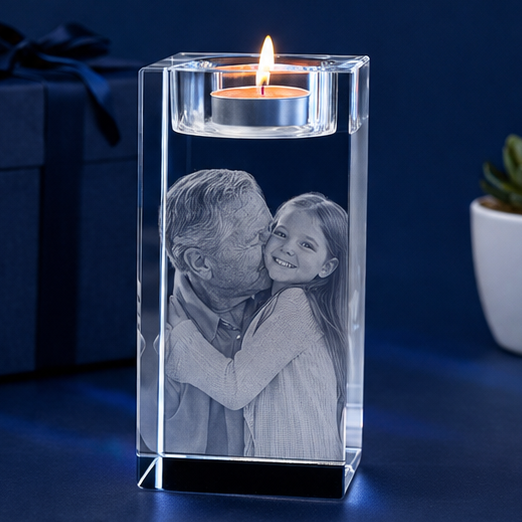 Castiçal em Cristal Retangular – Edição Memória Afetiva - Uma luz que não se Apaga.