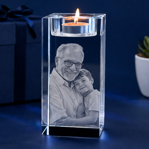 Castiçal em Cristal Retangular – Edição Memória Afetiva - Uma luz que não se Apaga.