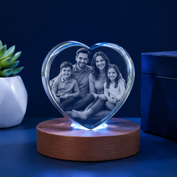 Luminária em Cristal Formato Coração – Edição Família